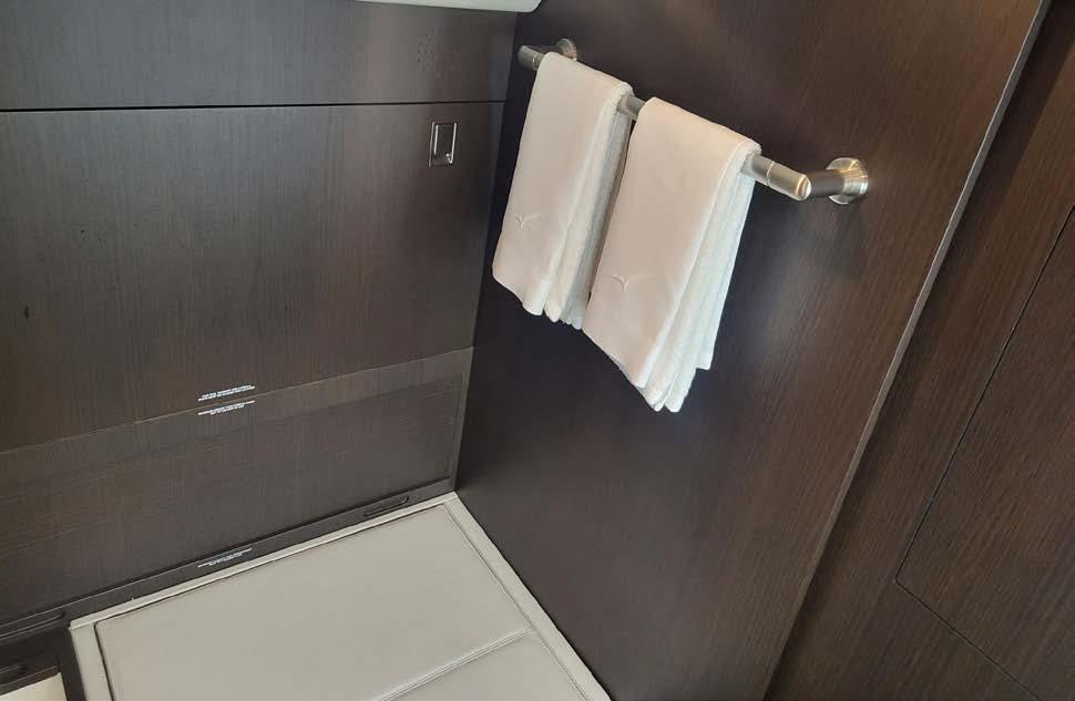 GIV-SP lavatory cabinetry and towel detail